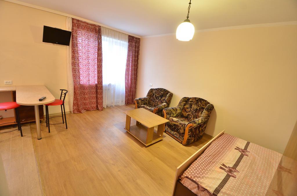 Cozy On Sadovaya Apartment